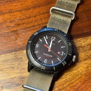 Timex Men's Expedition Gallatin 45mm Watch (lightly used) works great